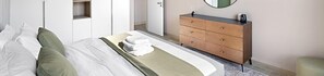 Apartment | 1 bedroom, iron/ironing board, free WiFi, bed sheets - Stunning 1 Bedroom in La Voile B1 (Dubai)