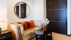 Ảnh chưa phân loại, 2 trong số 15 ảnh, nút
