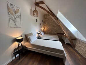 2 bedrooms, free WiFi, bed sheets