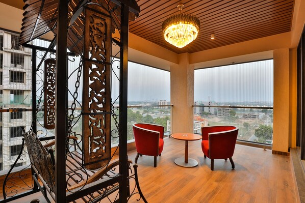 บริเวณนั่งเล่นที่ล็อบบี้