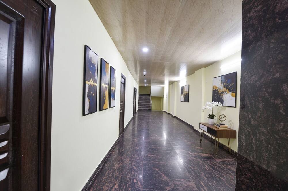 FabHotel Royal Reena Residency