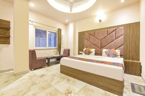 Habitación familiar | Sábanas de algodón egipcio y ropa de cama de alta calidad 