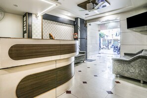 Lobby - FabHotel SK (Rajkot)
