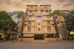 Exterior - FabHotel Atithi Residency (Bengaluru)