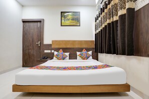 Luxe kamer | Lakens van Egyptisch katoen, luxe beddengoed, een kluis op de kamer