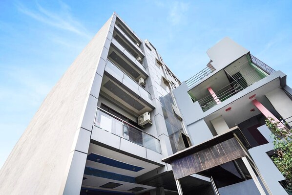 Exterior - FabHotel The Hamlet (Noida)