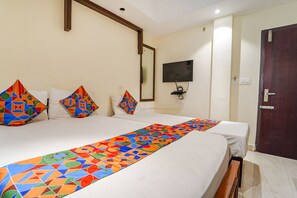 Egyptian cotton sheets, premium bedding, in-room safe, free WiFi - FabHotel HR Residency (Coimbatore)