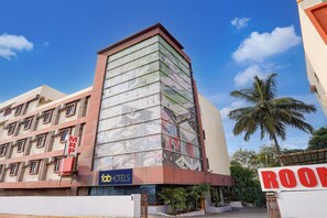 Exterior - FabHotel Leo Grand (Anekal)