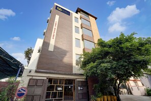 Exterior - FabHotel Green Wood 5 (Bengaluru)