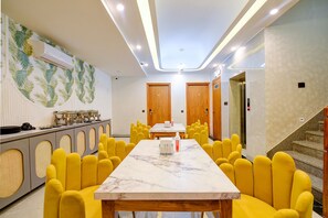 Restaurant - FabHotel Soft Stayz (Gurugram)