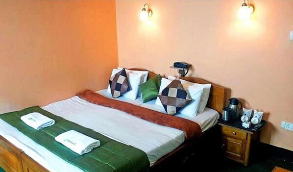 Egyptiske bomuldslagner, premium-sengetøj, pengeskab på værelset