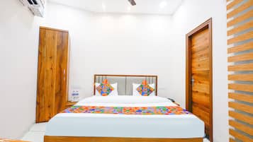 Kamar Deluks | Seprai katun Mesir, seprai premium, brankas, dan Wi-Fi gratis