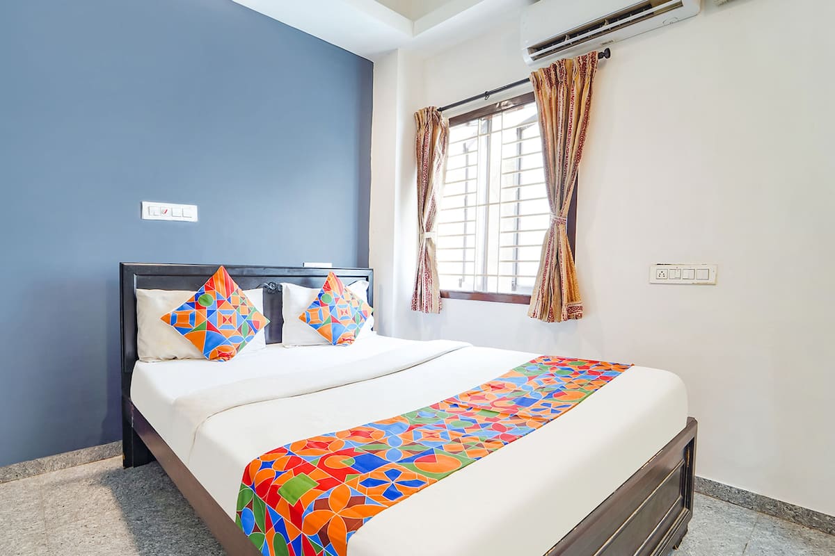 Deluxe Room | Egyptian cotton sheets, premium bedding, in-room safe, free WiFi