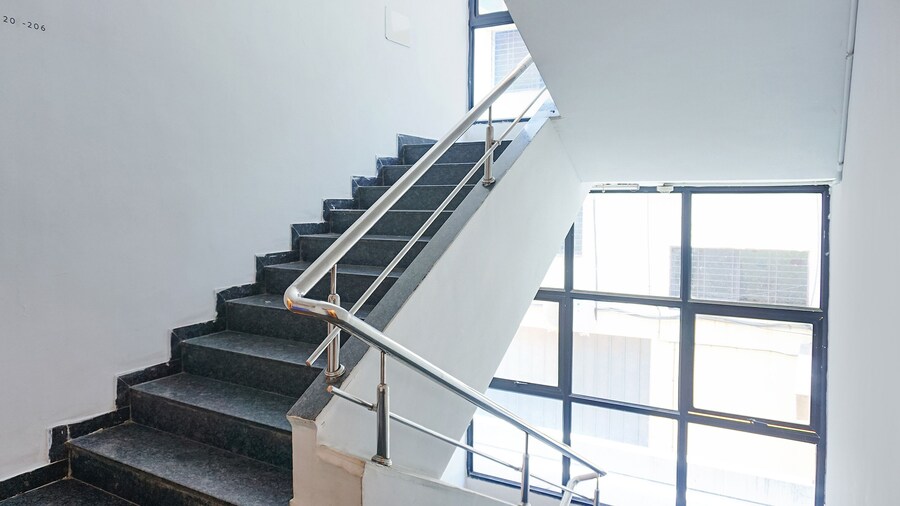FabHotel Aura Homes