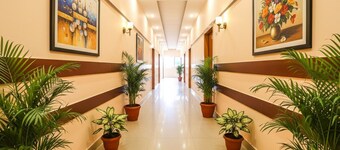 FabHotel Shanti International