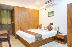 Egyptian cotton sheets, premium bedding, pillow-top beds, in-room safe - FabHotel Atithi Regency (Pune)