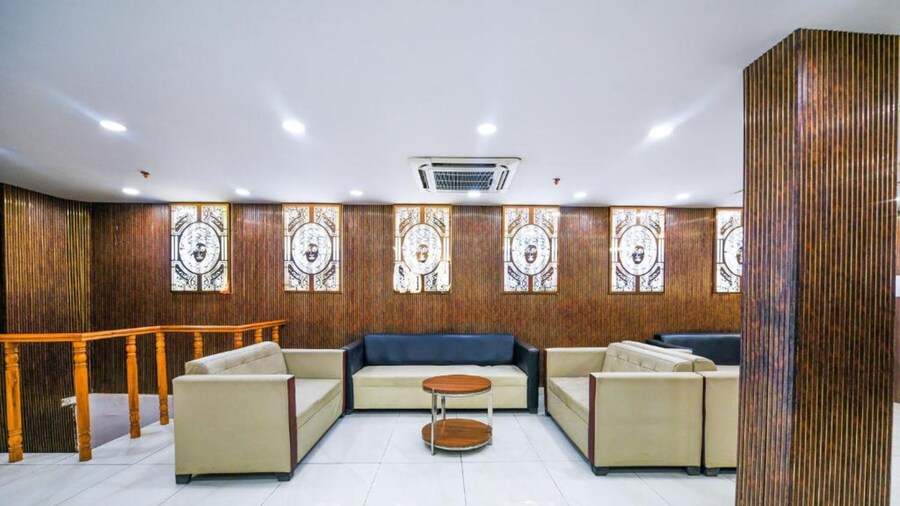 FabHotel The Residency 44 Noida