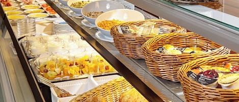 Desayuno buffet incluido todos los días