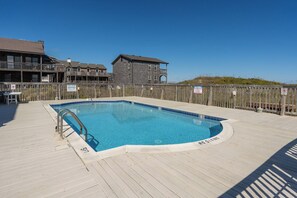 Pool - Bunnys Rental at Admirals View III (Kill Devil Hills)