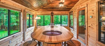 Backyard Oasis|Hot Tub| Fire Pit|WiFi|5m to PF