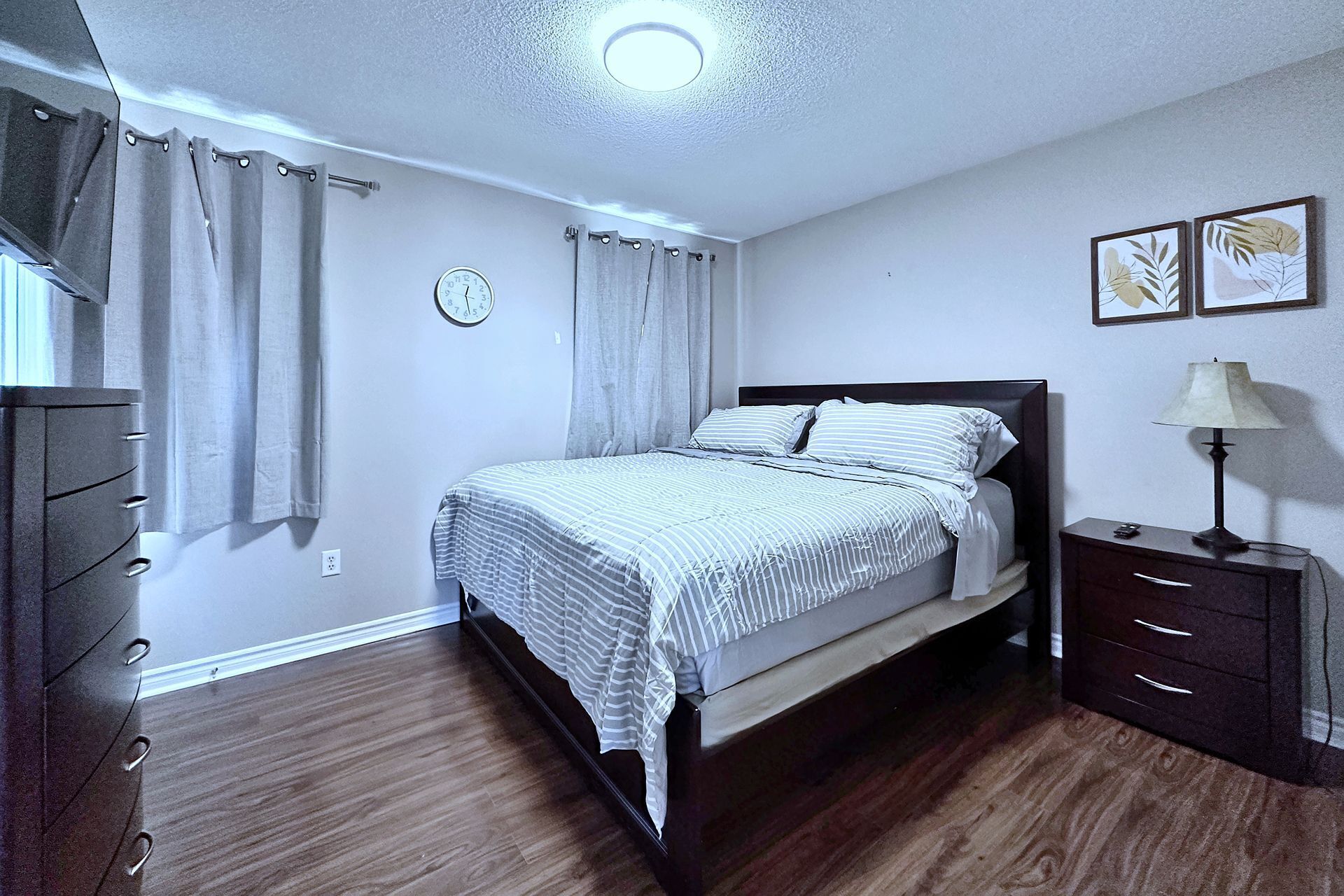 3 quartos, escrivaninha, ferros/tábuas de passar roupa, Wi-Fi