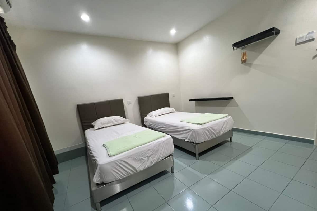 Desk, laptop workspace, free WiFi, bed sheets