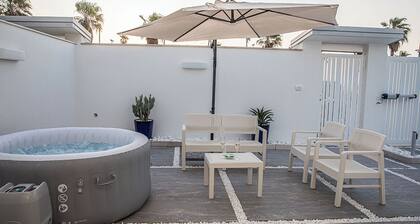 Deluxe Libeccio Apartment