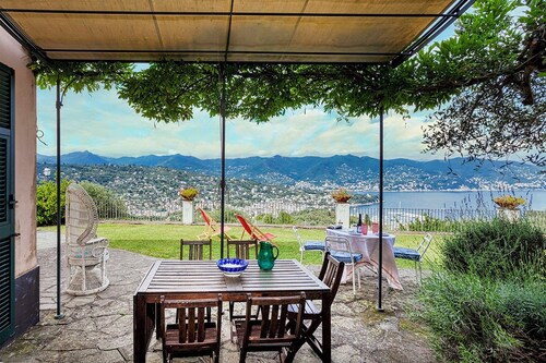 Portofino coast, private villa with garden and sea views