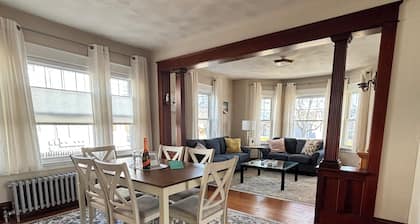 Cozy, 3 bed retreat near downtown Bristol