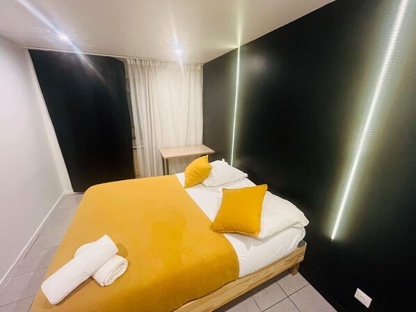 2 chambres, bureau, lit parapluie, Wi-Fi