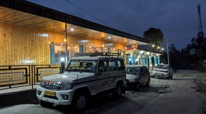 Free self parking