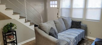 Sequoia Stay, Walk to Blackstone Fun