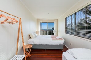 2 多间卧室、熨斗/熨衣板、床单