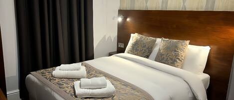 Standard Double Room | Terrace/patio