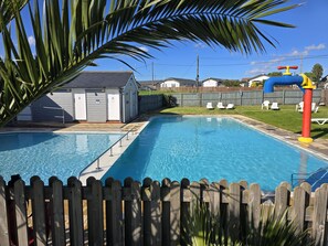 Pool - Stunning Brand new 2024 Sunset Lodge, Whitstable (Whitstable)