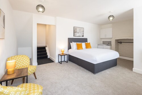 Host & Stay | Clifton Studio 3