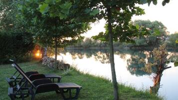 House (Four bedroom house with river view) | Exterior