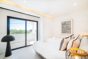 5 habitaciones y caja de seguridad en la habitación 