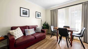 TV, DVD player, offices