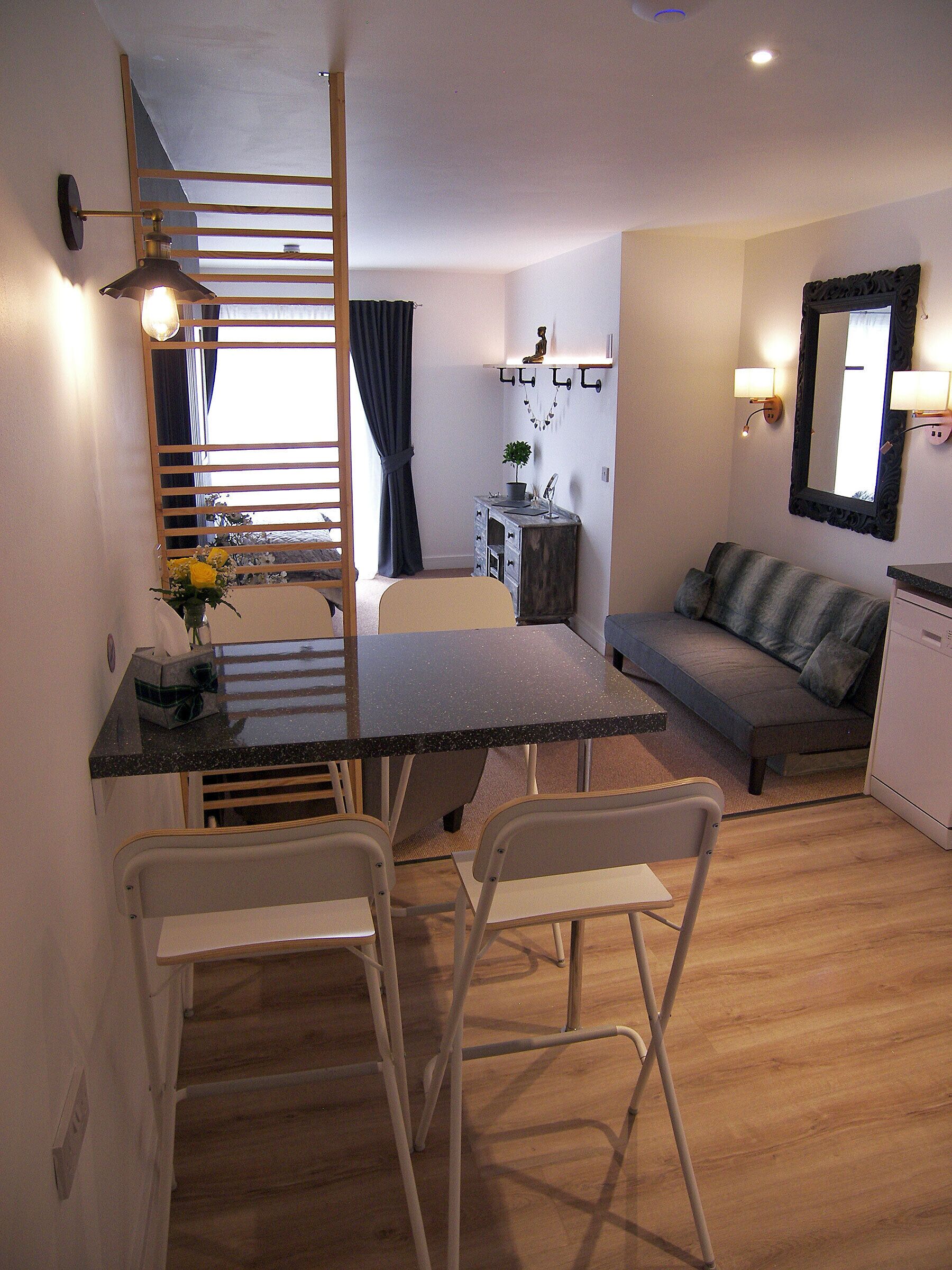 Double-city-ensuite With Shower-no View-flat 4 - Edinburgh