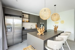 Fridge, microwave, oven, dishwasher
