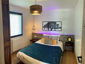 2 多间卧室、熨斗/熨衣板、WiFi