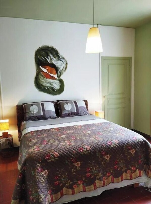 1 chambre, Wi-Fi gratuit, draps fournis