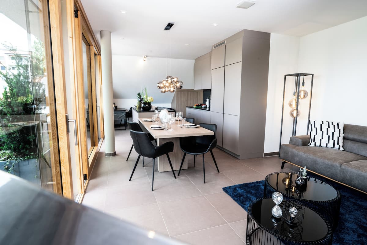Apartamento | Zona de estar | Una televisión de pantalla plana, suelo radiante