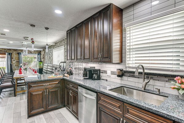 House (4 Bedrooms) | Interior - ~ 2 Blocks to Beach: Galveston Group Getaway! (Galveston)