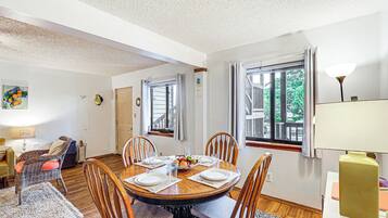 Apartment (2 Bedrooms) | Innenbereich