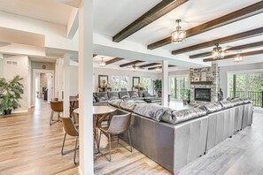 Villa (Multiple Bedrooms) | Interior