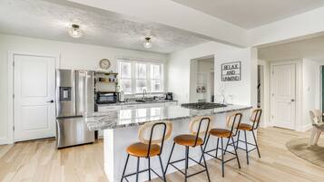 House (3 Bedrooms) | Front of property