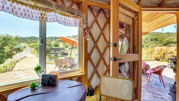 Apartment (0 Bedroom) | Interior