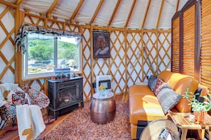 Apartment (0 Bedroom) | Interior - Mystical Mongolian Yurt in Fallbrook w/ Views! (Fallbrook)